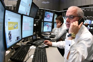 الأسهم الأوروبية ترتفع مدعومة باتفاق أوبك والبورصة الإيطالية في مقدمة الرابحين