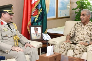 رئيس هيئة الأركان يستقبل الملحق العسكري المصري المقيم بالرياض