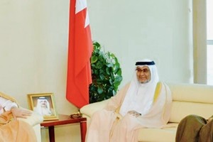 وزير 'الشورى والنواب' يستقبل وفداً من جائزة سيد جنيد عالم الدولية للقرآن الكريم