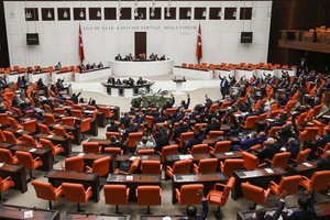 البرلمان التركي يقر اتفاق خط أنابيب الغاز ترك ستريم 