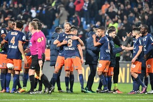 مونبلييه يسقط سان جيرمان بثلاثية نظيفة في الدوري الفرنسي