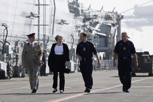 بالفيديو... 'المتحدث باسم الحكومة البريطانية': وجود أكبر سفينة بريطانية في البحرين التزام منا بأمن المنطقة