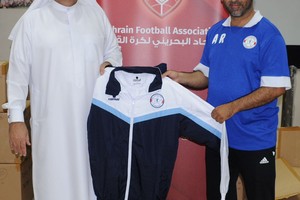 اتحاد الكرة يسلم الأندية دفعة جديدة من تجهيزاتها