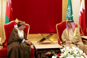 ﻿الملك يستقبل فهد بن محمود آل سعيد