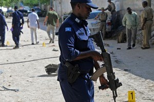16 قتيلاً في هجوم انتحاري في مقديشو بالصومال 