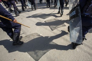 مقتل شخص وإصابة 15 في مصادمات بين الهندوس والمسلمين في نيبال 