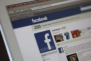 فيسبوك يطرح أدوات لمنع انتشار الأخبار الزائفة