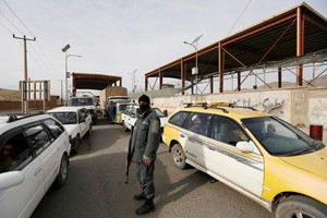 مسلحون يقتلون ستة من موظفي مطار في أفغانستان 