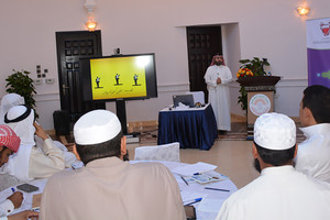 'الشئون الإسلامية' تعقد دورتي 'مهارات العرض والإلقاء' و'من الاتصال إلى التواصل'