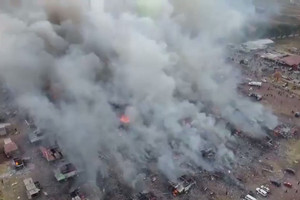 بالفيديو... 31 قتيلاً على الاقل بانفجار في سوق للألعاب النارية في المكسيك