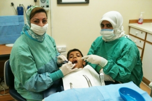 ﻿مرضى أسنان يفاجأون بمواعيد محجوزة مع طبيب متقاعد...واستشاري أسنان واحد في «السلمانية» حالياً