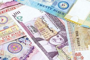 عمان... 4.8 مليار ريال العجز حتى نهاية أكتوبر