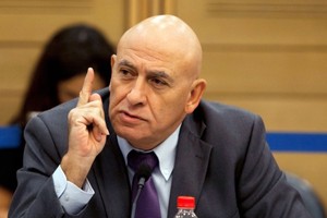 النائب العربي باسل غطاس يوافق على قرار لجنة الكنيست رفع الحصانة عنه