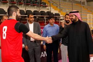 عيسى بن علي يحضر التدريب الأول لمنتخب السلة... ويؤكد أن العربية فرصة للاحتكاك واكتساب الخبرات