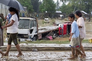 سلطات الفيليبين تدعو الاف السكان الى مغادرة منازلهم قبل وصول اعصار 