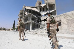 تركيا: معارضون سوريون يقتلون 68 من الدولة الإسلامية قرب مدينة الباب