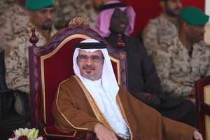 ولي العهد يزور الحرس الملكي... ويشيد بالروح المعنوية العالية للمشاركين في عملية إعادة الأمل   