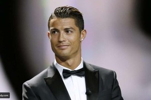 رونالدو يحرز لقب أفضل رياضي أوروبي في استفتاء وكالات الأنباء