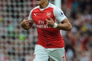 انتر ميلان يجهز عرضا ماليا ضخما لضم أليكسيس سانشيز