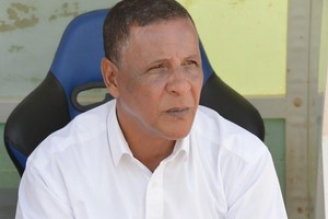 شباب قسنطينة يتوصل إلى اتفاق مع المدرب عمراني