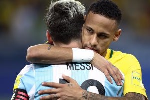 بالفيديو... أبرز 5 عروض كروية ممتعة في ملاعب العالم خلال 2016