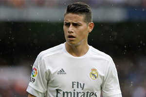 والده: خاميس مستمر في ريال مدريد