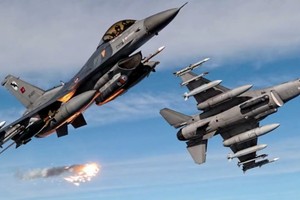 طائرات حربية تركية تستهدف قوات الصناديد في الحسكة السورية