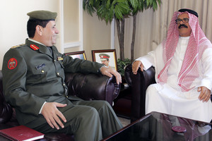 وزير شئون الدفاع يستقبل ضابط الارتباط بالسفارة الأردنية الجديد