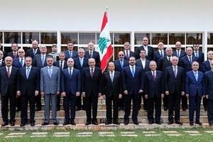 مجلس الوزراء اللبناني يقر مرسومين للنفط والغاز في أول إنجاز للحكومة