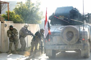 القوات العراقية تدخل الموصل من الشمال للمرة الأولى