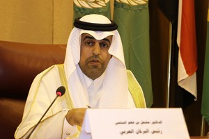 وصول رئيس البرلمان العربي إلى القاهرة لبحث آخر تطورات المنطقة