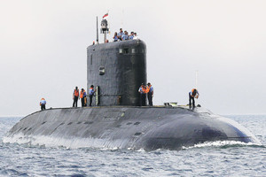 باكستان تطلق 'أول صاروخ قادر على حمل رؤوس نووية من على غواصة'