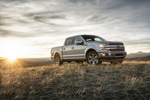 فورد تكشف عن F-150 وتعيد إنتاج برونكو
