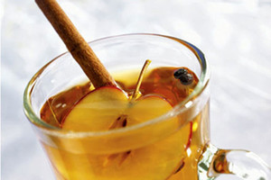 كويتيان ثملان لرجال الأمن: شربنا عصير التفاح