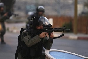 الجيش الإسرائيلي: حماس تنصب 'فخاخ عسل' لاختراق هواتف جنود إسرائيليين