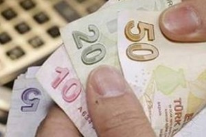 روسيا تخفض التضخم إلى النصف تقريباً عام 2016