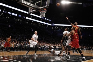 بالفيديو... بورتلاند يسقط كليفلاند وانتهاء مسلسل انتصارات هيوستن في الدوري الاميركي للمحترفين