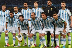 الأرجنتين تحتفظ بصدارة التصنيف العالمي للفيفا