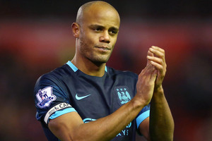 غوارديولا: كومباني قد يعود للعب أمام ايفرتون