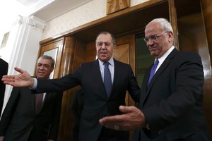 روسيا تعلن مجددا استعدادها لاستضافة اجتماع بين عباس ونتنياهو