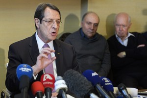 الرئيس القبرصي يؤكد أن على القوات التركية الانسحاب من قبرص