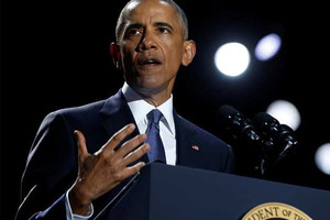 أوباما يفاجئ بايدن ويمنحه أعلى وسام مدني في الولايات المتحدة