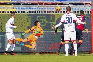 بالفيديو... كالياري يقلب تأخره لفوز كبير على جنوى في الدوري الإيطالي