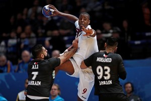 بالصور... خسارة قاسية أخرى لـ'أحمر اليد' أمام قطر في مونديال فرنسا