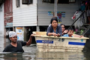 ارتفاع عدد قتلى سيول تايلاند إلى 40 وتوقعات بهطول المزيد من الأمطار