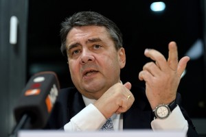 وزير الاقتصاد الألماني: الاستثمارات الآن أهم من خفض الضرائب