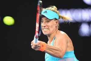 كيربر المصنفة الأولى تجتاز التوتر وتهزم تسورنكو في أستراليا