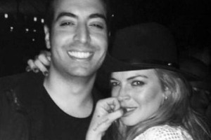 من هو الصديق السعودي للفنانة ليندسي لوهان والذي أهداها نسخة من القرآن؟           