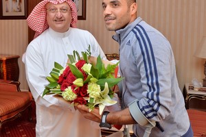 الأولمبية تعد استقبالا رسمياً للحكم المونديالي نواف شكر الله