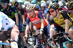 بداية جريئة وقوية لفريق البحرين ميريدا للدراجات الهوائية